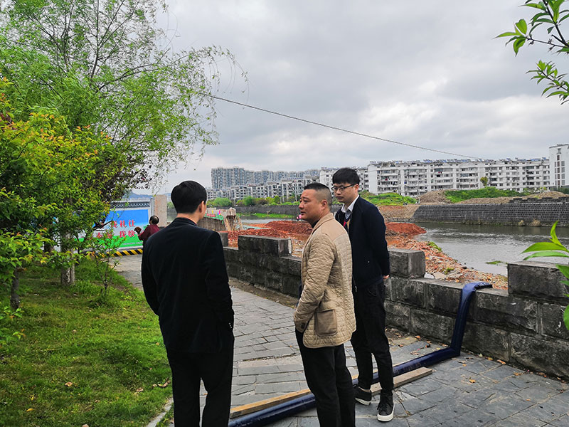 區(qū)城建投公司董事長張于帶隊對在建重點項目進(jìn)行巡查