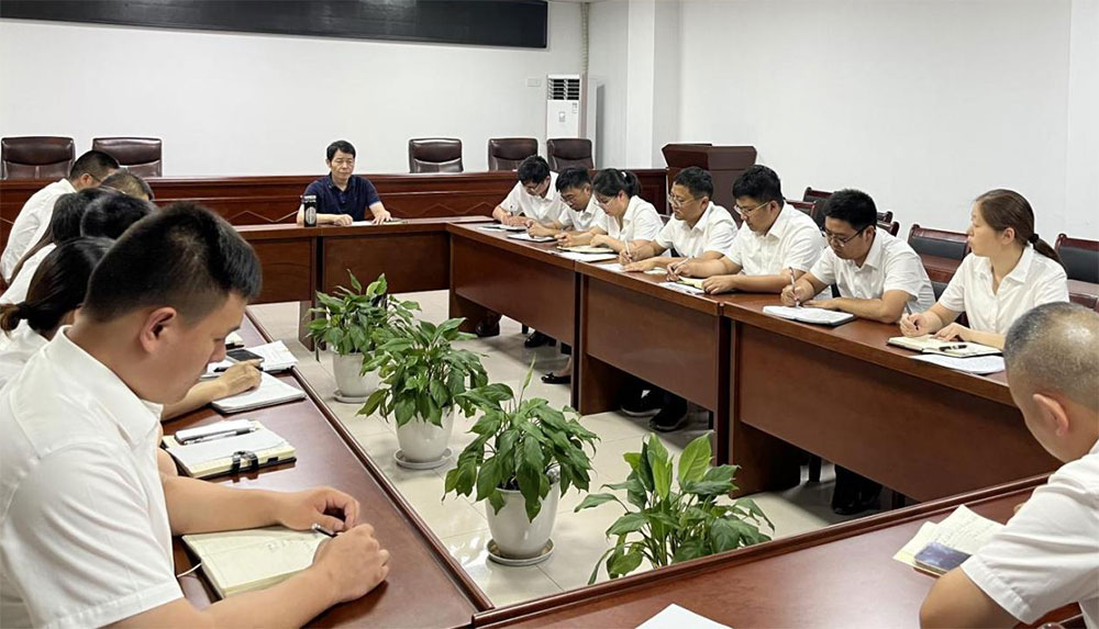 城建投公司召開全體員工大會暨安全生產(chǎn)、保密工作會議?
