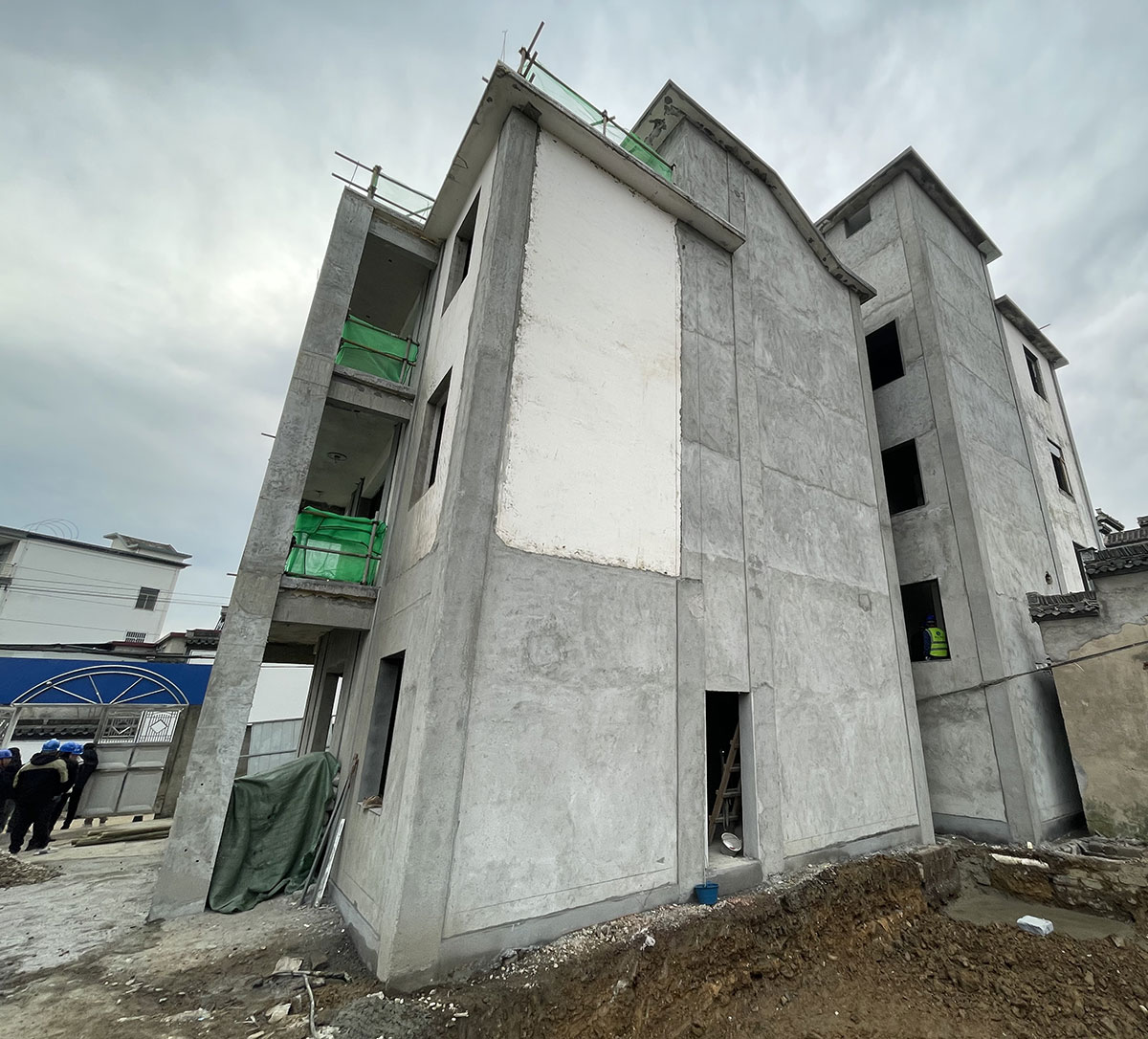 黨建引領(lǐng)進(jìn)工地，支部聯(lián)動(dòng)促發(fā)展