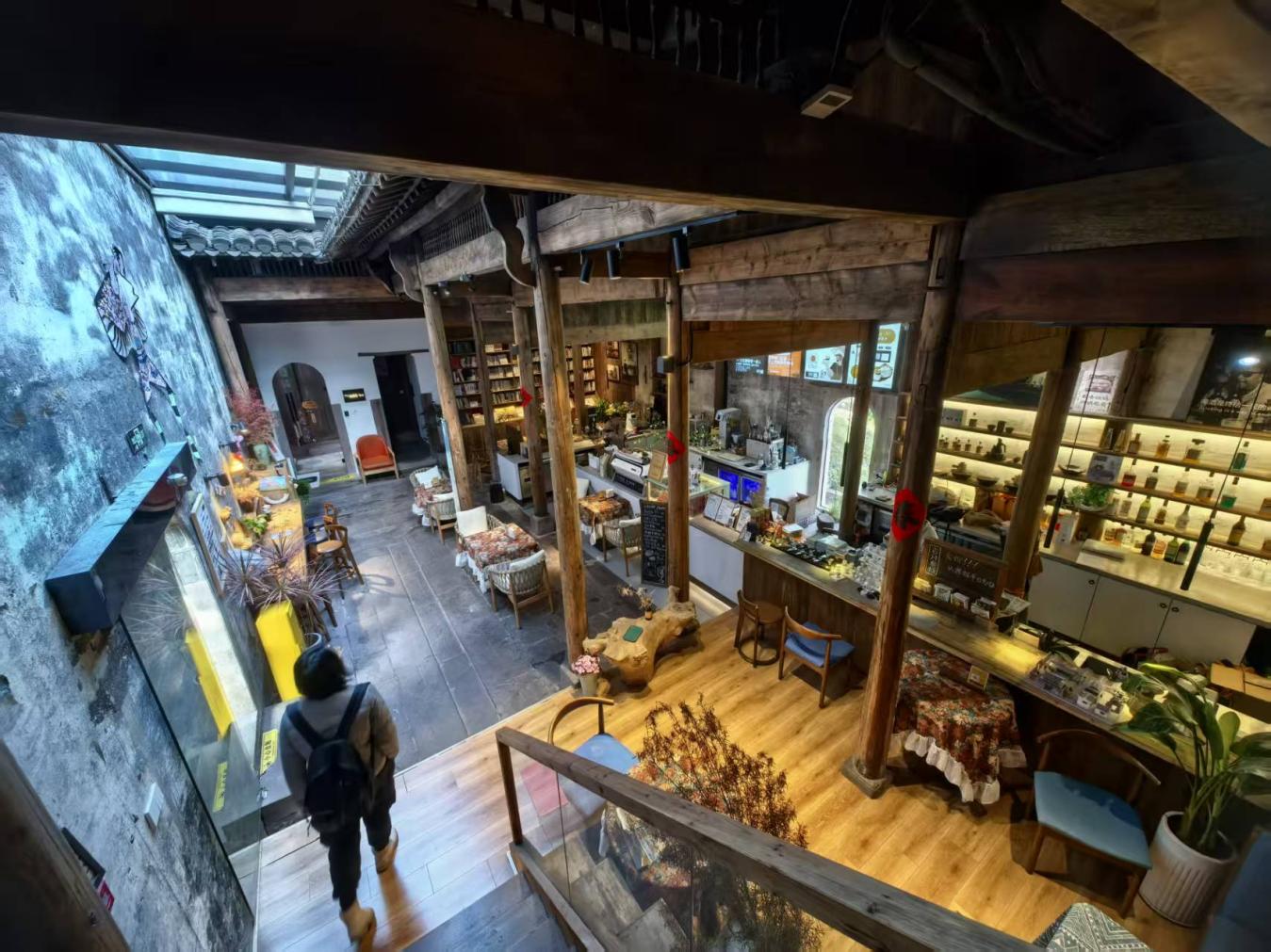 聚焦文化傳承與項(xiàng)目創(chuàng)新，華誼兄弟赴黃山市開展合作考察